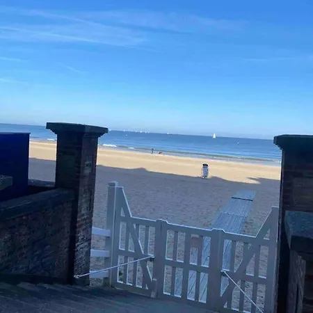 3 Pieces Bord De Mer- Appartement *
