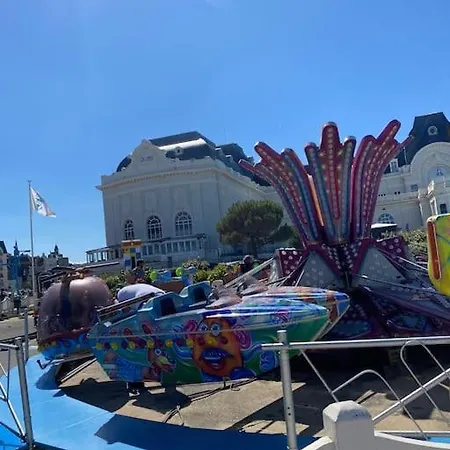 3 Pieces Bord De Mer- * Trouville-sur-Mer